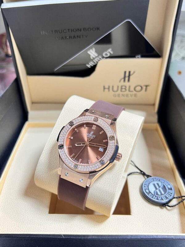 Hublot Classic Fusion White Diamond Bezel