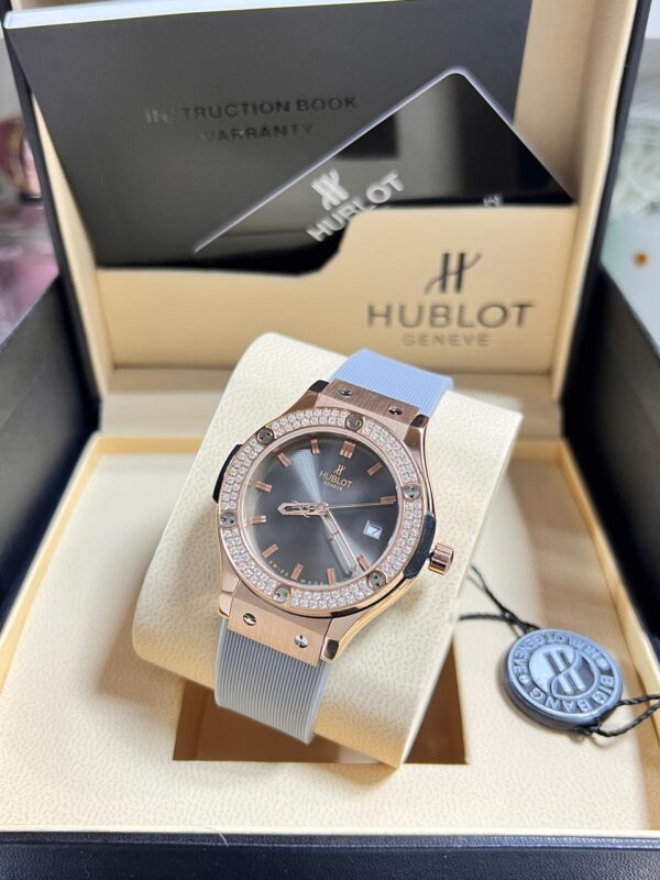 Hublot Classic Fusion White Diamond Bezel