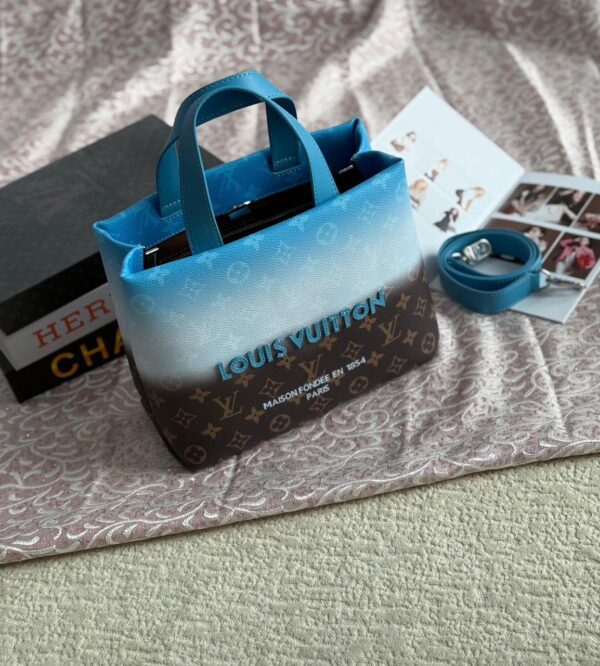 “Luxury blue gradient designer handbag with strap – premium women’s fashion tote bag”