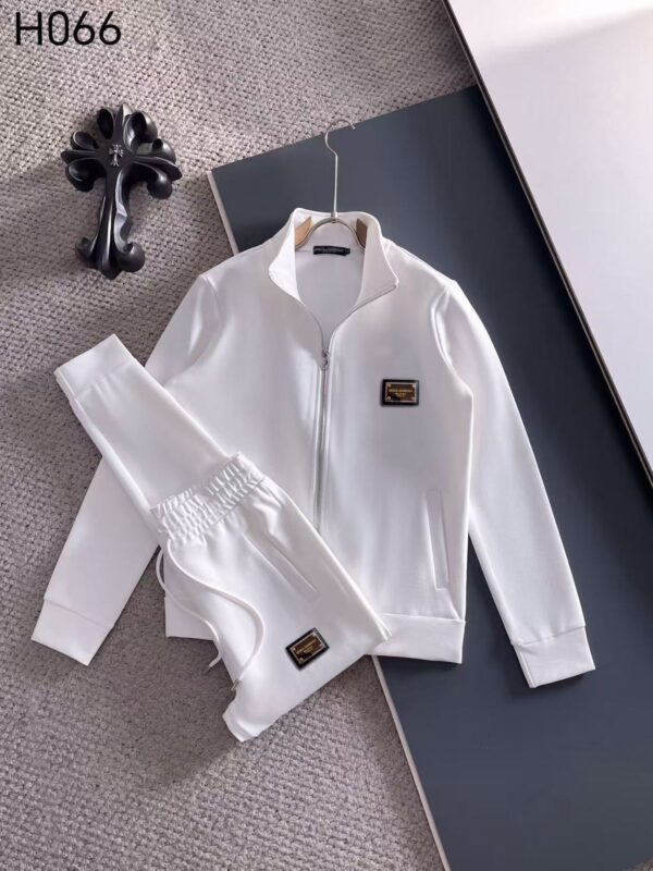 WhatsApp Image 2025-11-18 at 1.20.36 PM Premium white tracksuit for men – zip-up jacket and joggers athleisure set