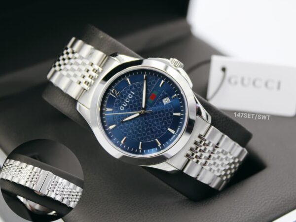 WhatsApp Image 2025-11-18 at 1.20.39 PM (1) luxury-stainless-steel-watch-blue-dial.jpg